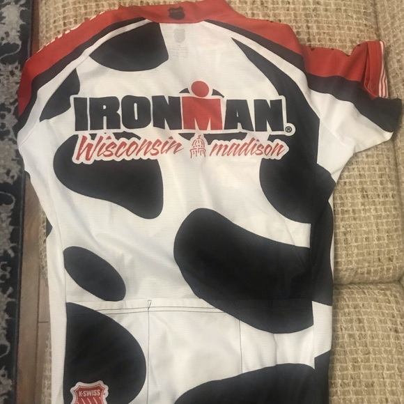 Ladies cycling Jerseys and outfits. - Picture 7 of 16